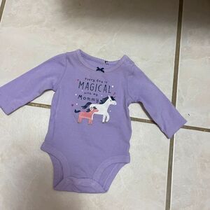 451. Carter's Long Sleeve Size Newborn